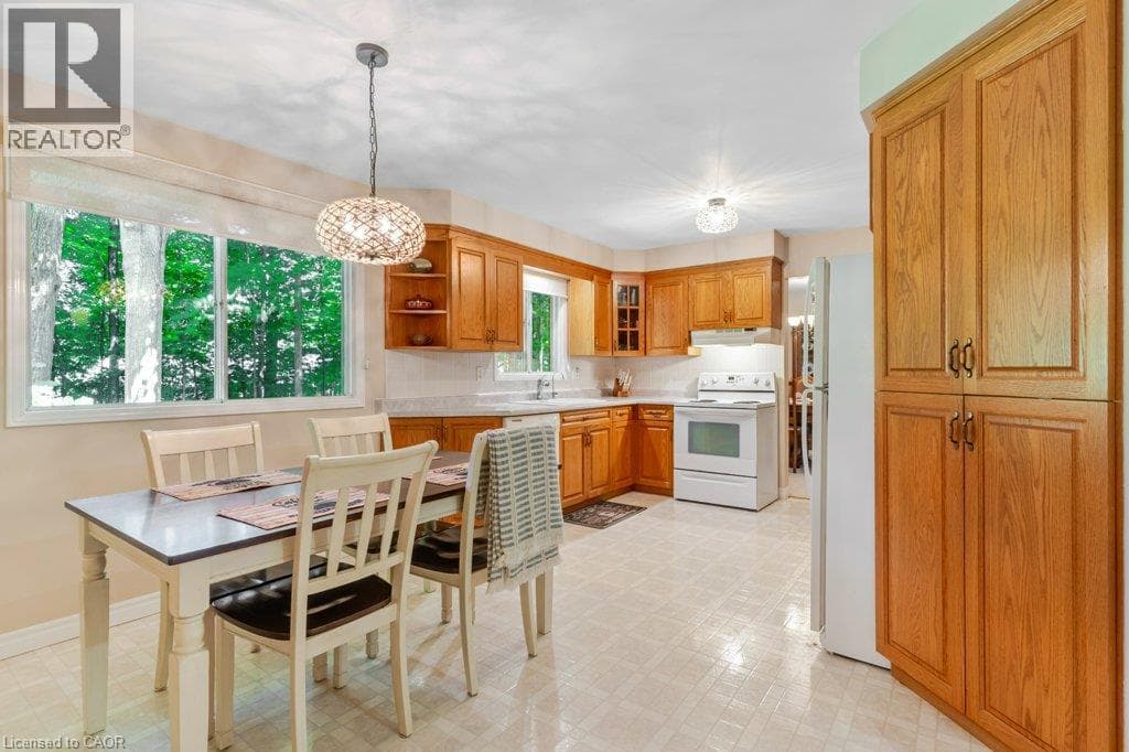 Detached for sale at 11 GREY OWL Drive, Elmira, Woolwich, Ontario, photo 12
