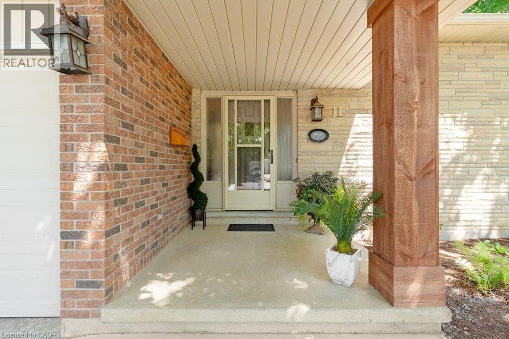 Detached for sale at 11 GREY OWL Drive, Elmira, Woolwich, Ontario, photo 3