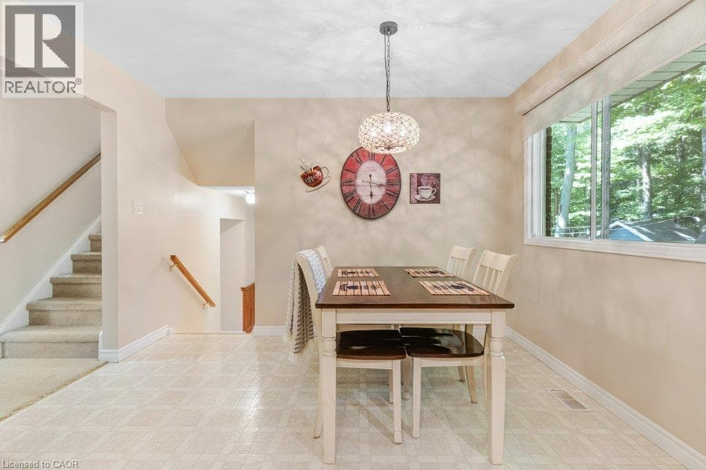 Detached for sale at 11 GREY OWL Drive, Elmira, Woolwich, Ontario, photo 11