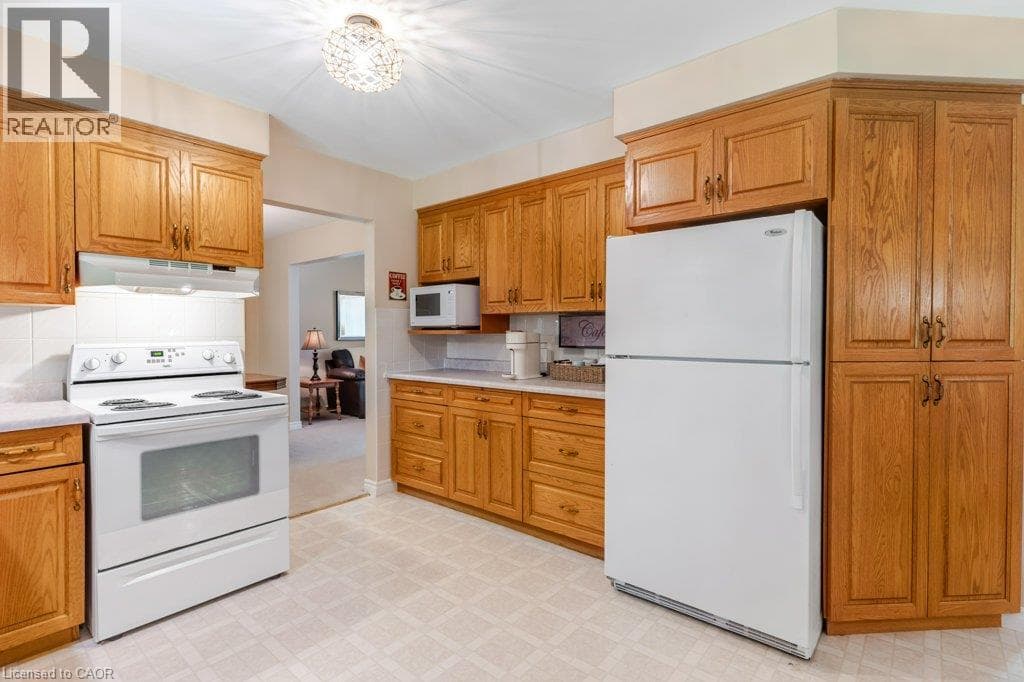 Detached for sale at 11 GREY OWL Drive, Elmira, Woolwich, Ontario, photo 16