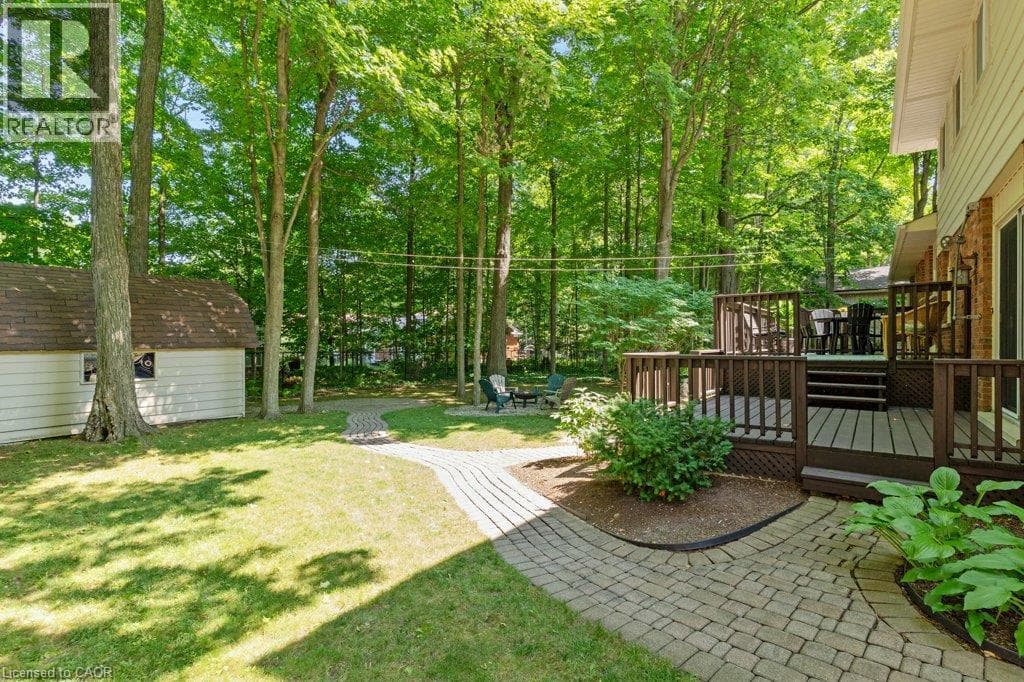 Detached for sale at 11 GREY OWL Drive, Elmira, Woolwich, Ontario, photo 40
