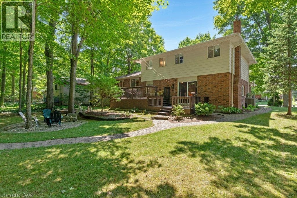 Detached for sale at 11 GREY OWL Drive, Elmira, Woolwich, Ontario, photo 43