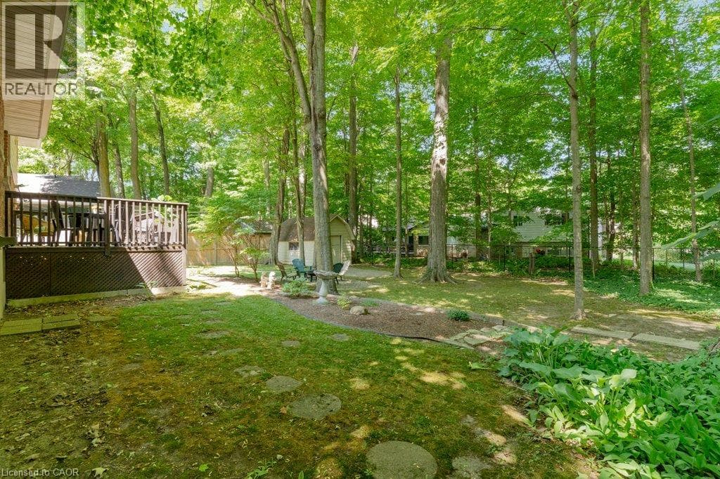 Detached for sale at 11 GREY OWL Drive, Elmira, Woolwich, Ontario, photo 46