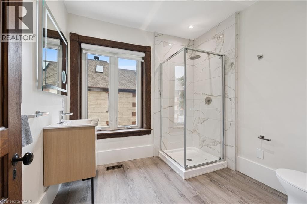 Detached for sale at 245 LOWTHER Street S, Central Park, Cambridge, Ontario, photo 24