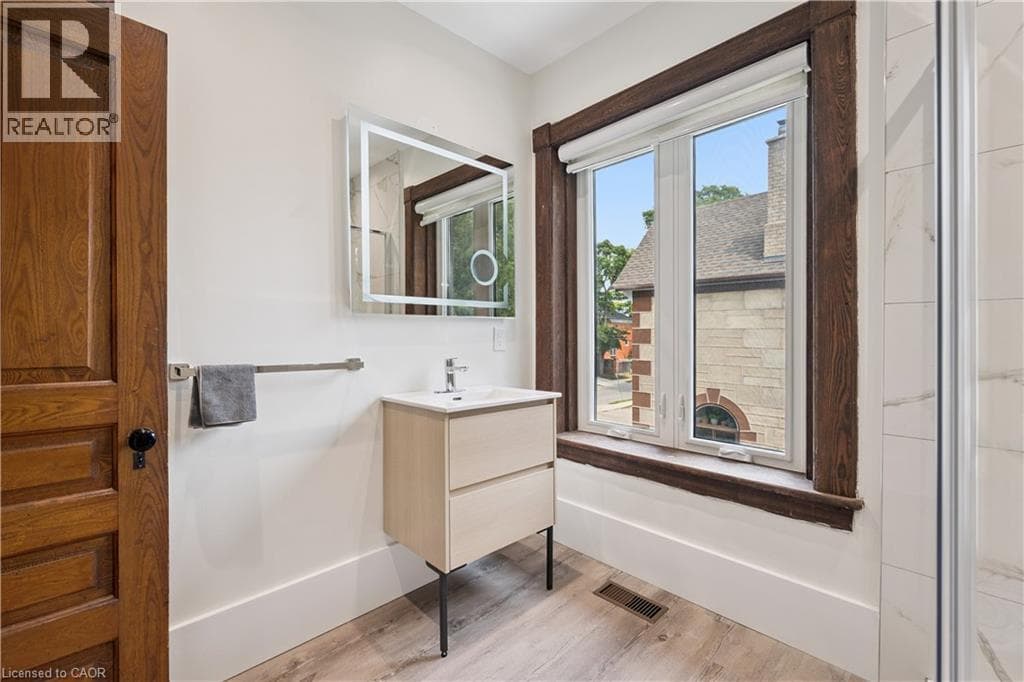 Detached for sale at 245 LOWTHER Street S, Central Park, Cambridge, Ontario, photo 23