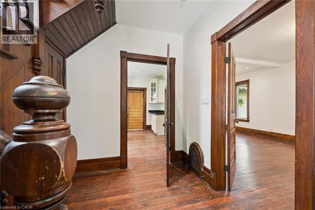 Detached for sale at 245 LOWTHER Street S, Central Park, Cambridge, Ontario, photo 6