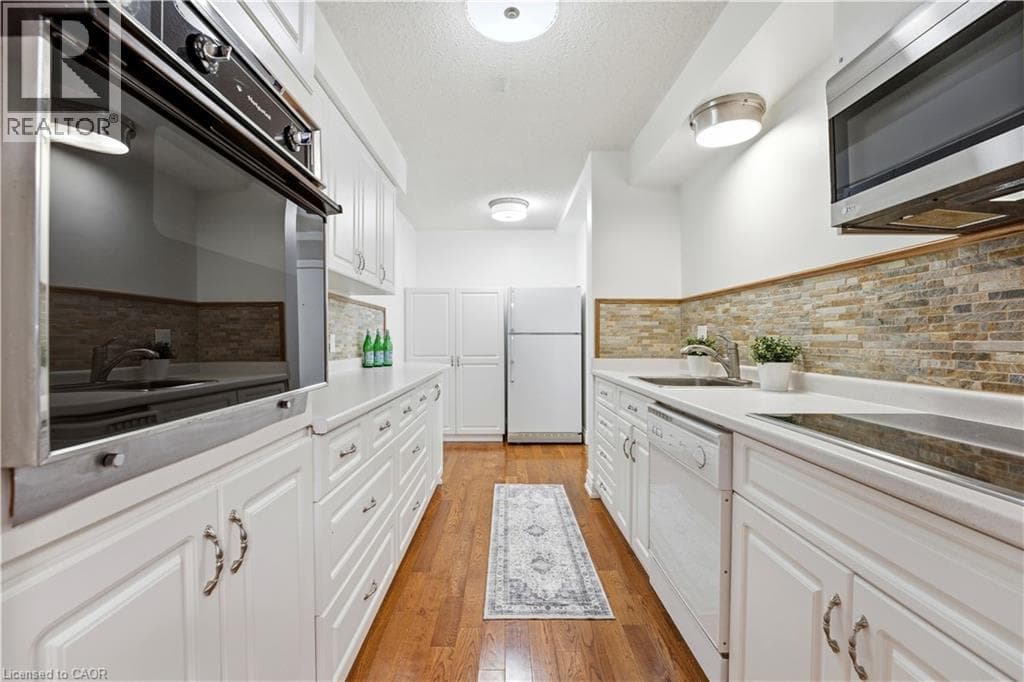 Apartment for sale at 944 CALEDONIAN View Unit# 206, Riverside, Cambridge, Ontario, photo 5
