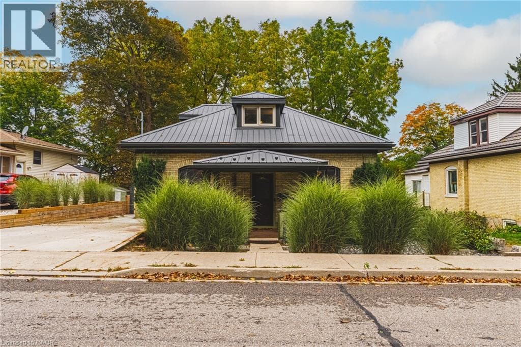 Detached for sale at 103 COURTNEY Street, Downtown Hespeler, Cambridge, Ontario, photo 3