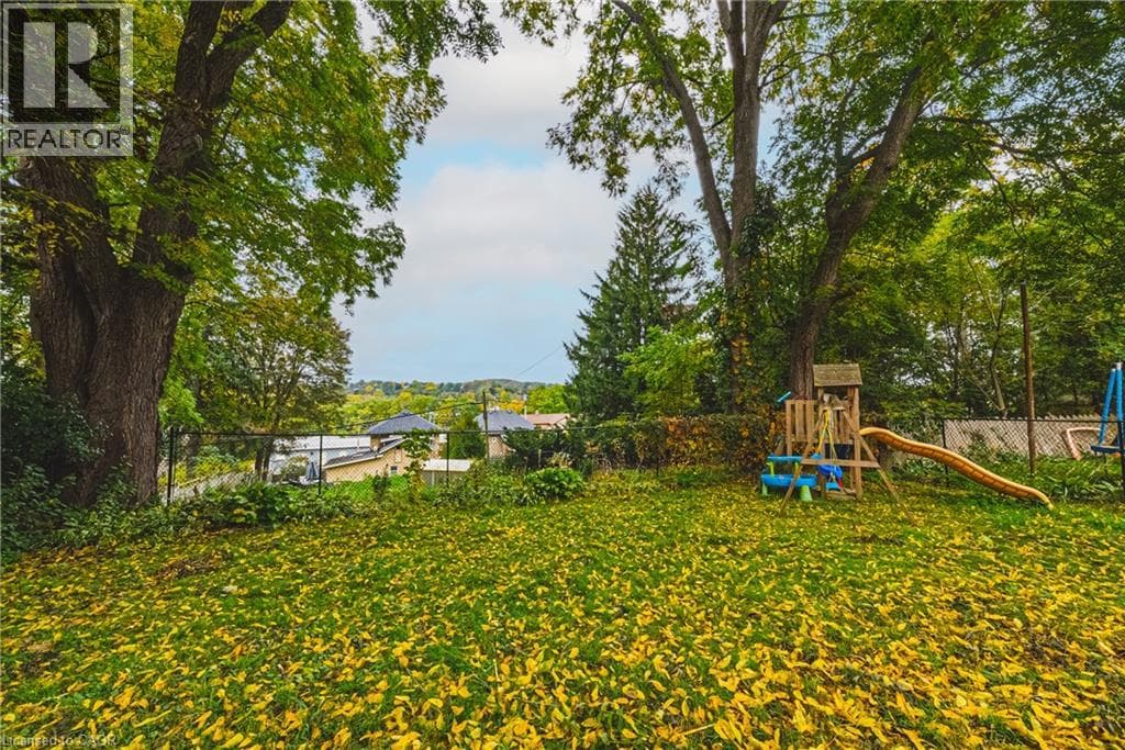 Detached for sale at 103 COURTNEY Street, Downtown Hespeler, Cambridge, Ontario, photo 38