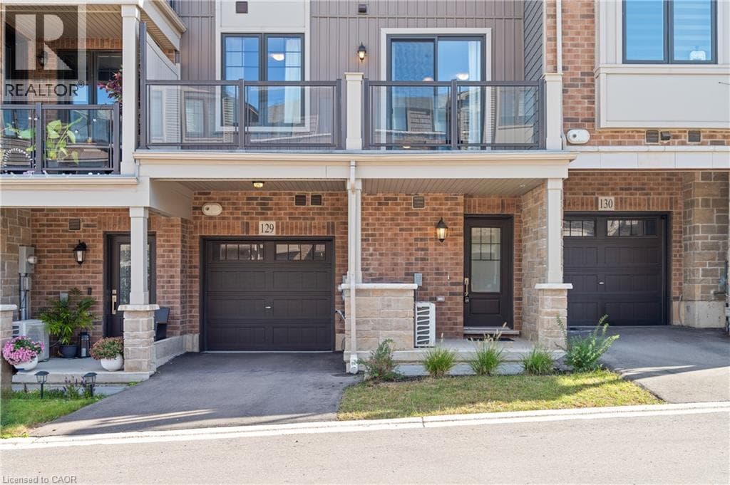 Townhouse for sale at 10 BIRMINGHAM Drive Unit# 129, Industrial Park, Cambridge, Ontario, photo 2