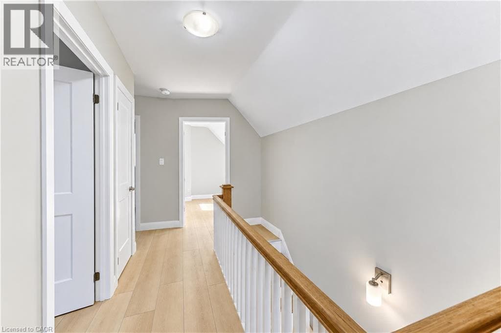 Semi-detached for sale at 18 MIEHM Place, Civic Centre, Kitchener, Ontario, photo 24