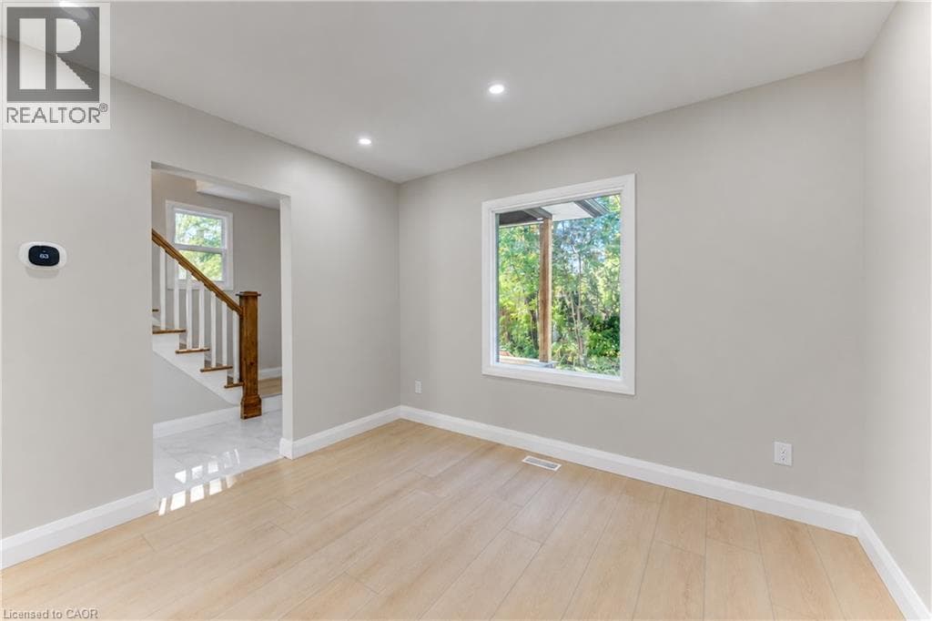 Semi-detached for sale at 18 MIEHM Place, Civic Centre, Kitchener, Ontario, photo 15