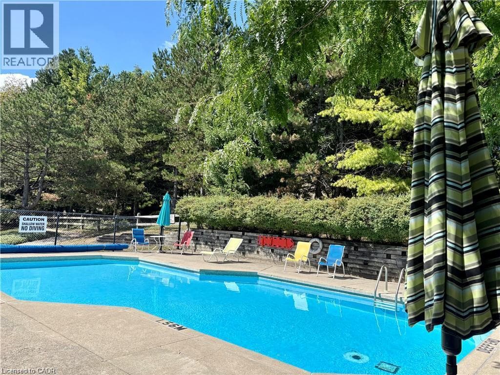 Detached for sale at 45 QUINTE Crescent, Chicopee, Kitchener, Ontario, photo 2
