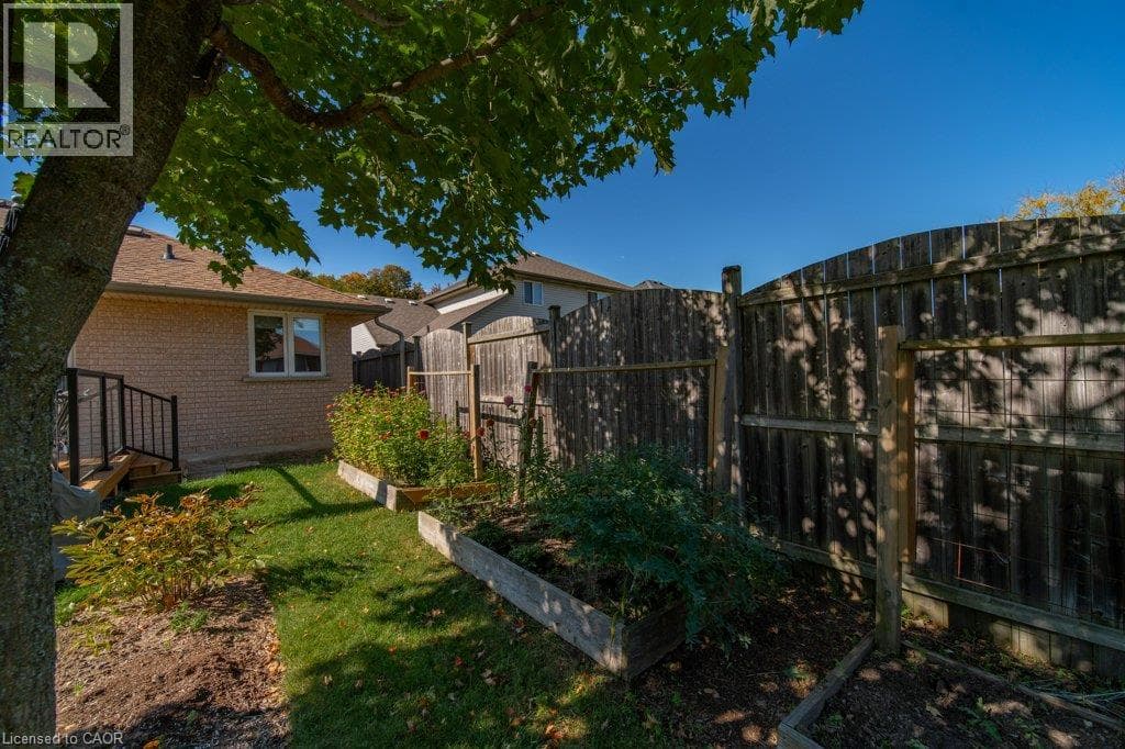 Detached for sale at 587 SANDBANKS Crescent, Conservation Meadows, Waterloo, Ontario, photo 42