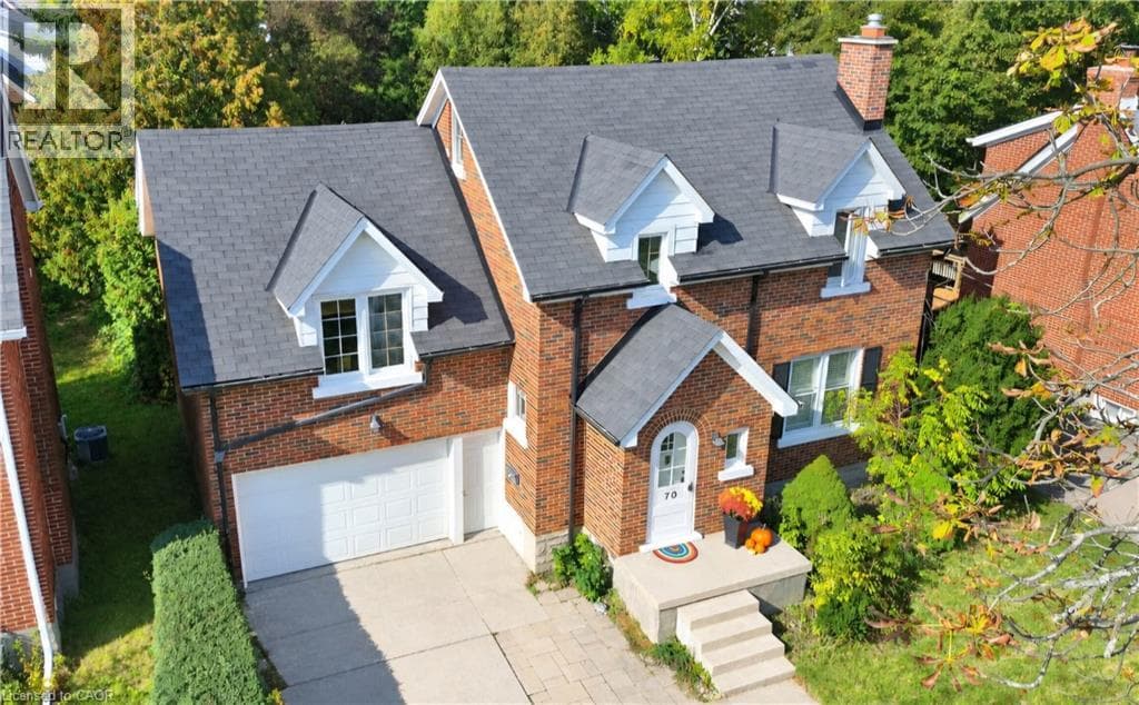 Detached for sale at 70 JACKSON Avenue, Eastwood, Kitchener, Ontario, photo 2