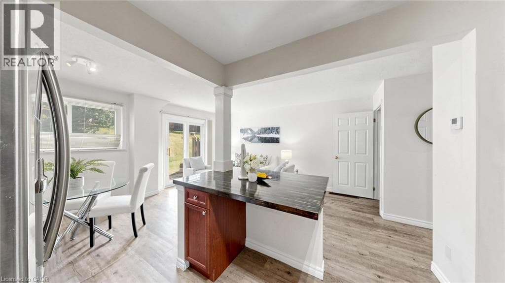 Townhouse for sale at 304 BLUEVALE Street Unit# B, Lincoln Heights, Waterloo, Ontario, photo 13