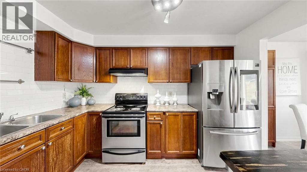 Townhouse for sale at 304 BLUEVALE Street Unit# B, Lincoln Heights, Waterloo, Ontario, photo 14