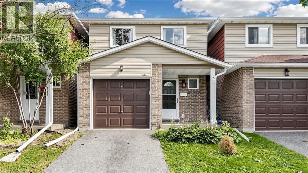 Townhouse for sale at 304 BLUEVALE Street Unit# B, Lincoln Heights, Waterloo, Ontario, photo 3