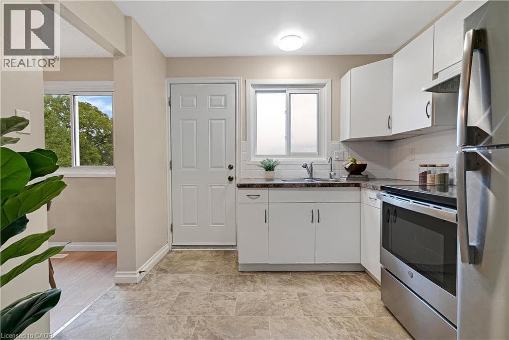 Townhouse for sale at 25 UPPER CANADA Drive Unit# 23, Pioneer Park, Kitchener, Ontario, photo 12