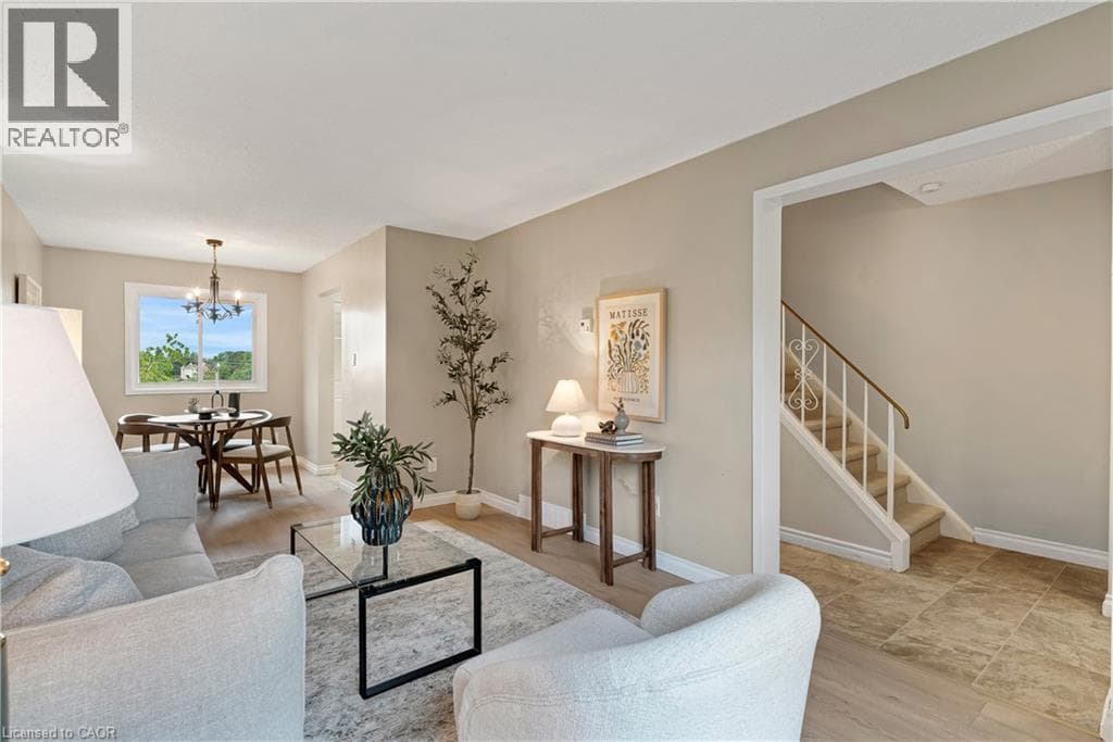 Townhouse for sale at 25 UPPER CANADA Drive Unit# 23, Pioneer Park, Kitchener, Ontario, photo 4
