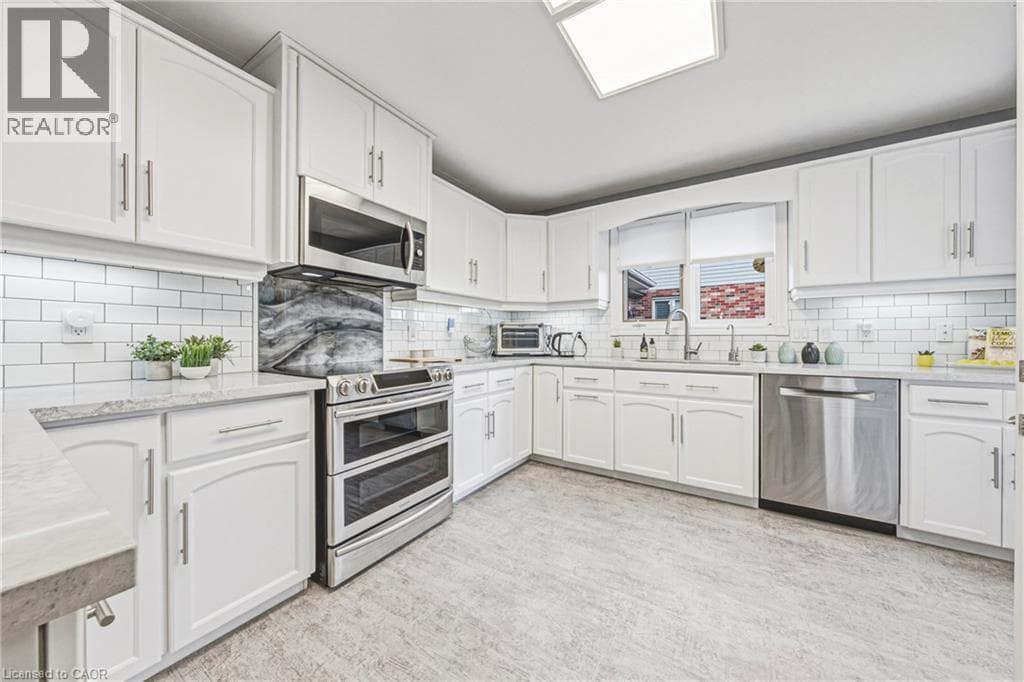 Detached for sale at 116 ATTWOOD Drive, Shades Mills, Cambridge, Ontario, photo 10