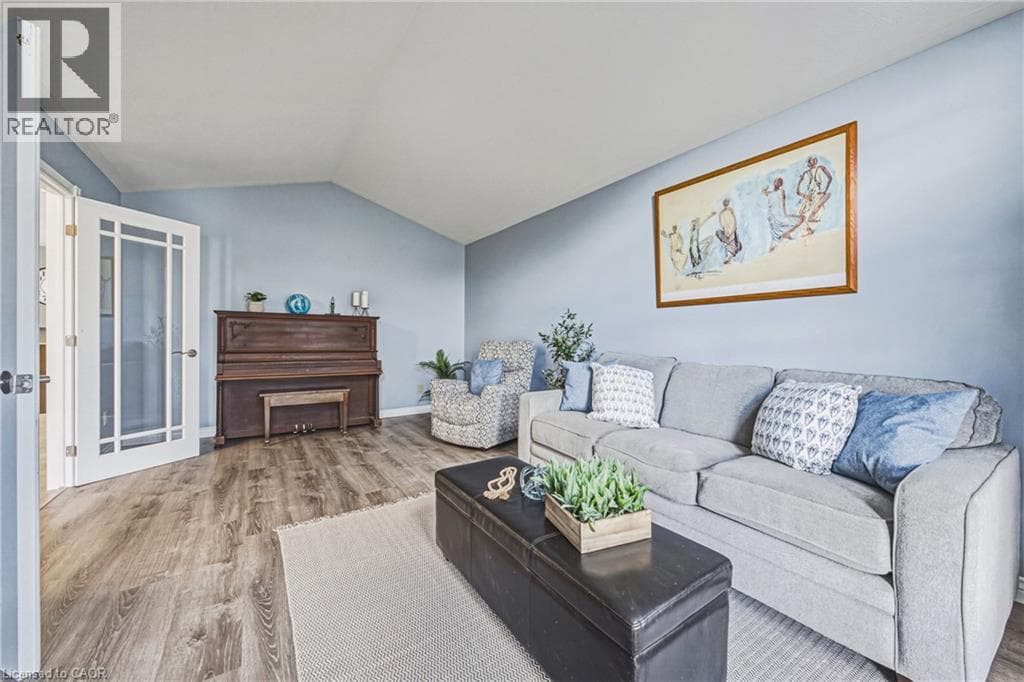 Detached for sale at 116 ATTWOOD Drive, Shades Mills, Cambridge, Ontario, photo 6