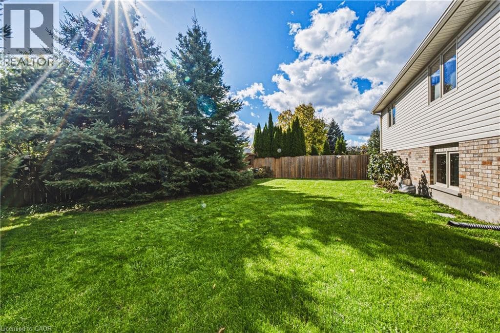 Detached for sale at 116 ATTWOOD Drive, Shades Mills, Cambridge, Ontario, photo 36