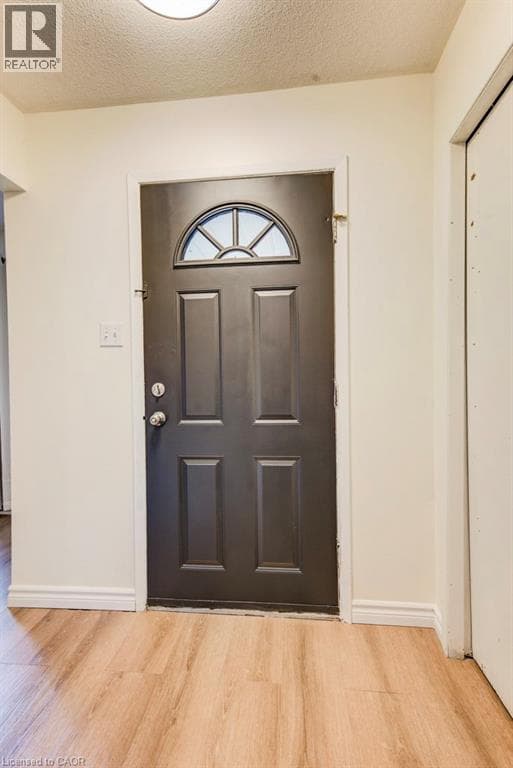 Detached for sale at 143 SUNRISE Place, Grand River North, Kitchener, Ontario, photo 5