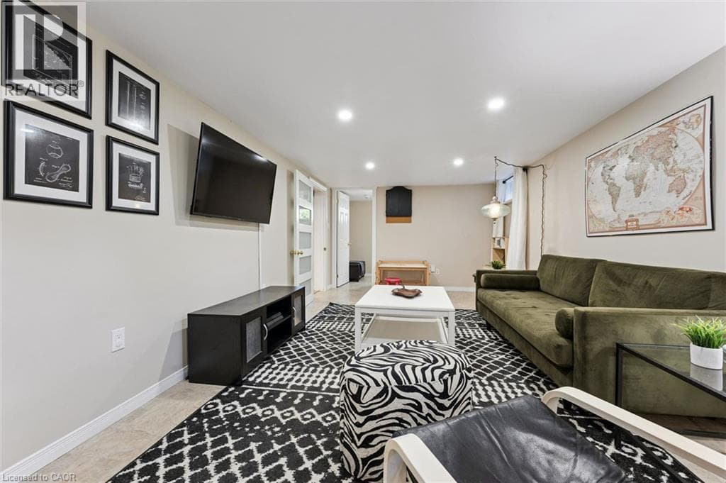 Detached for sale at 54 PINECREST Drive, Stanley Park, Kitchener, Ontario, photo 23