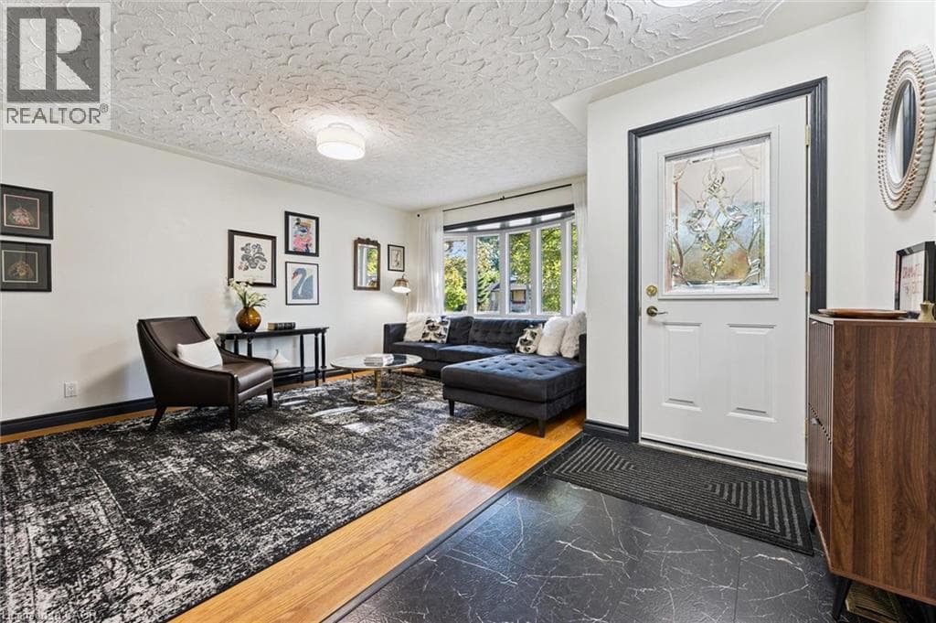 Detached for sale at 54 PINECREST Drive, Stanley Park, Kitchener, Ontario, photo 6