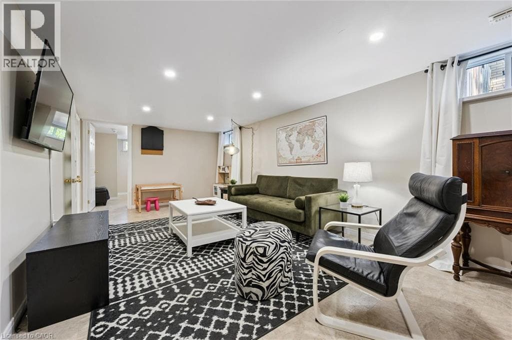 Detached for sale at 54 PINECREST Drive, Stanley Park, Kitchener, Ontario, photo 24