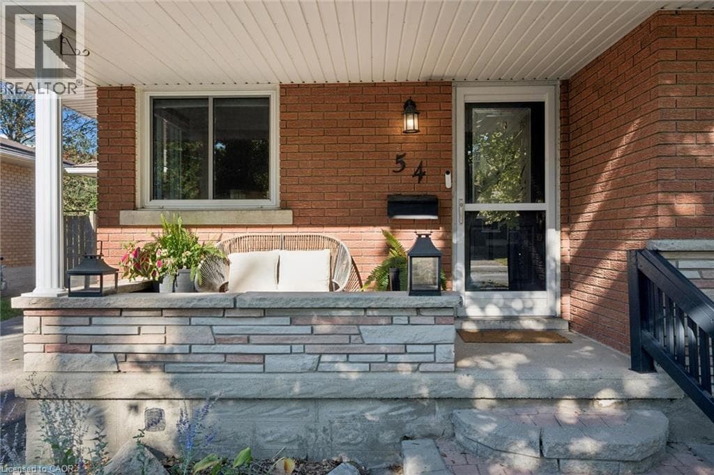Detached for sale at 54 PINECREST Drive, Stanley Park, Kitchener, Ontario, photo 4