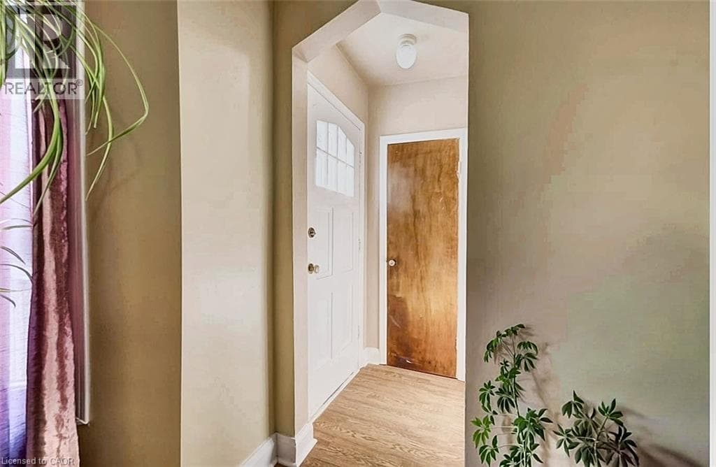Detached for sale at 208 ARNOLD Street, Northward, Kitchener, Ontario, photo 4