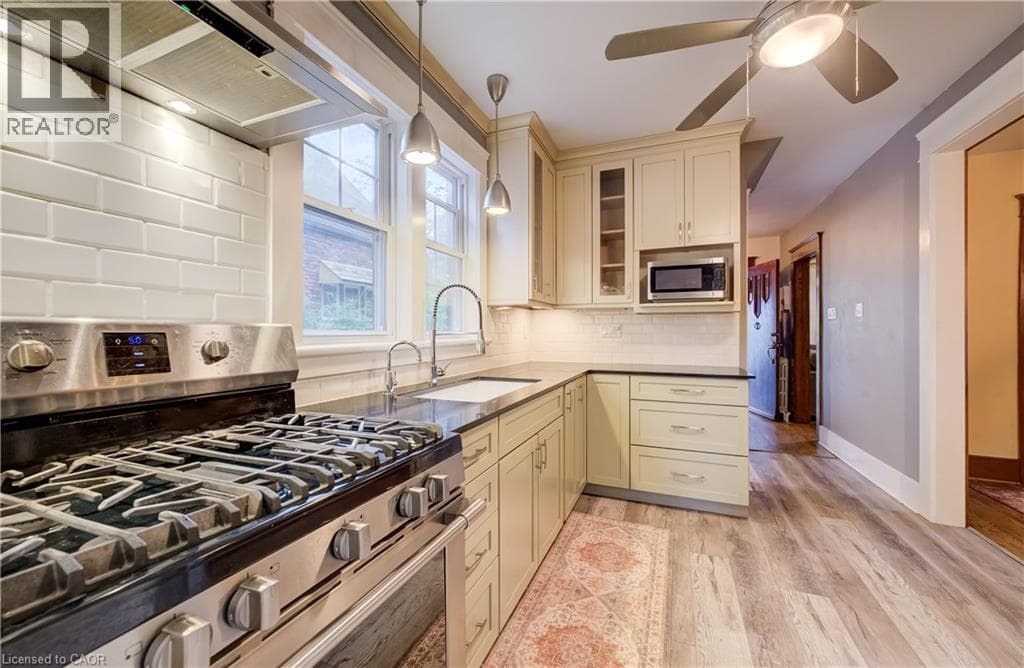 Detached for sale at 90 BROCK Street, Victoria Park, Kitchener, Ontario, photo 16