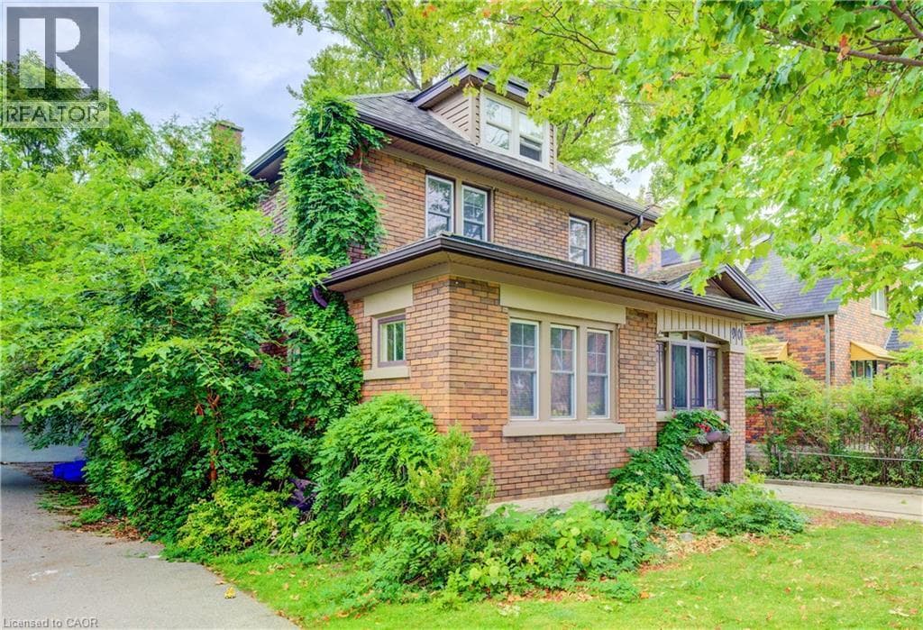 Detached for sale at 90 BROCK Street, Victoria Park, Kitchener, Ontario, photo 3