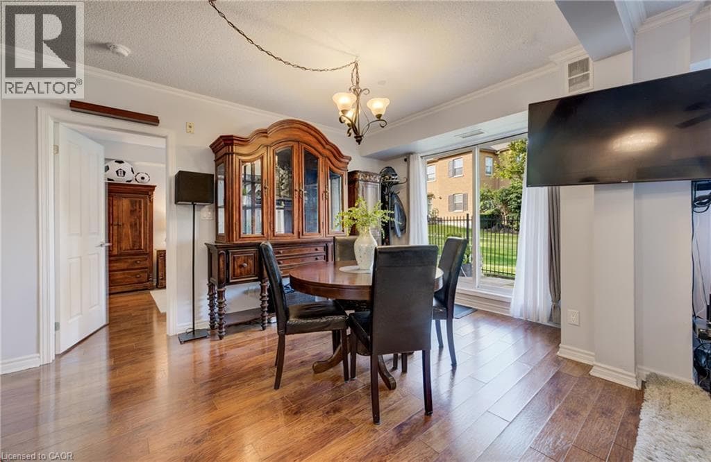 Apartment for sale at 8 HARRIS Street Unit# 118, Downtown Galt, Cambridge, Ontario, photo 2