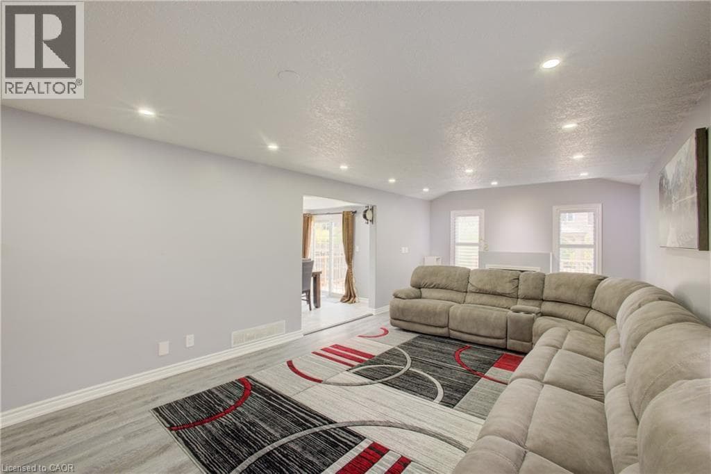 Detached for sale at 553 WATERTON Drive, Conservation Meadows, Waterloo, Ontario, photo 10