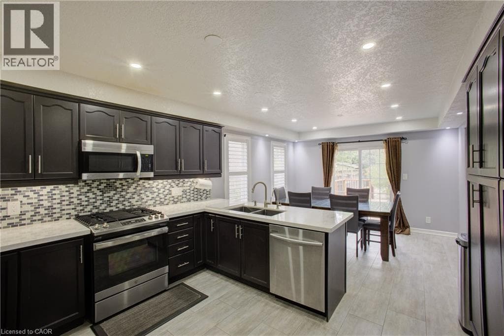 Detached for sale at 553 WATERTON Drive, Conservation Meadows, Waterloo, Ontario, photo 19