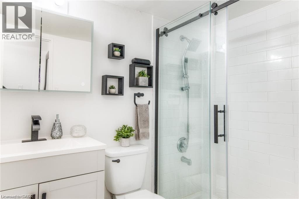 Apartment for sale at 225 HARVARD Place Unit# 402, Lincoln Heights, Waterloo, Ontario, photo 6