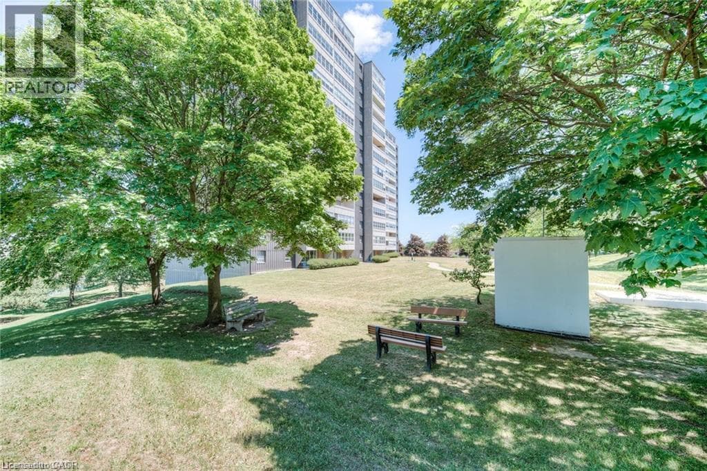 Apartment for sale at 225 HARVARD Place Unit# 402, Lincoln Heights, Waterloo, Ontario, photo 11