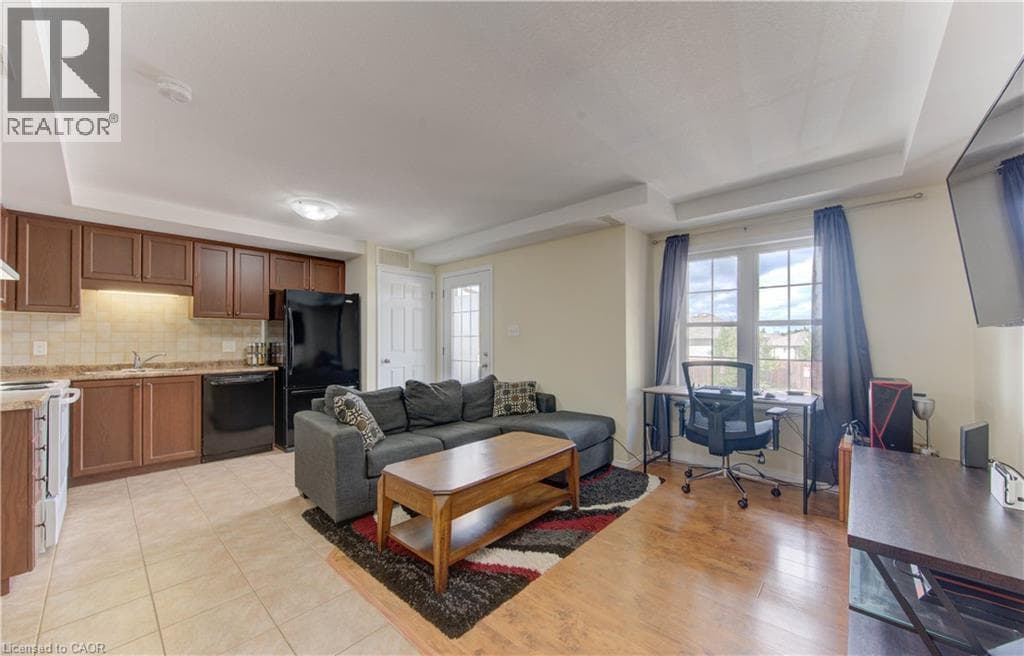 Apartment for sale at 1460 HIGHLAND Road W Unit# 10F, Highland West, Kitchener, Ontario, photo 8