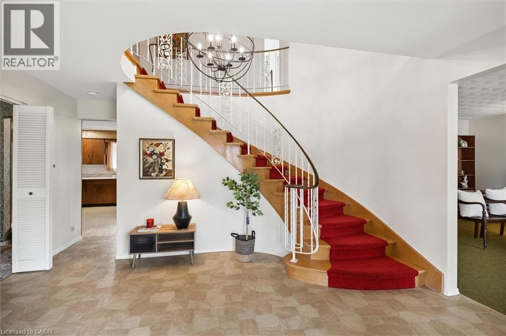 Detached for sale at 142 CARSON Drive, Heritage Park, Kitchener, Ontario, photo 6