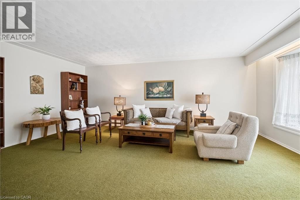Detached for sale at 142 CARSON Drive, Heritage Park, Kitchener, Ontario, photo 10