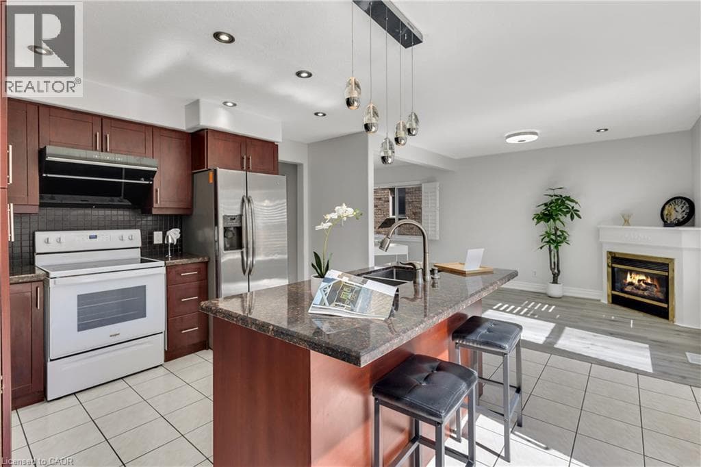 Detached for sale at 723 CHESAPEAKE Drive, Eastbridge, Waterloo, Ontario, photo 13