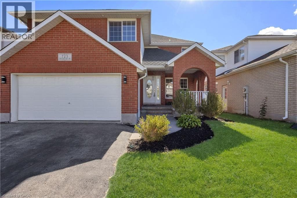 Detached for sale at 723 CHESAPEAKE Drive, Eastbridge, Waterloo, Ontario, photo 2