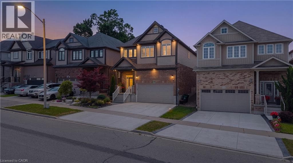 Detached for sale at 522 WOODBINE Avenue, Huron Park, Kitchener, Ontario, photo 2