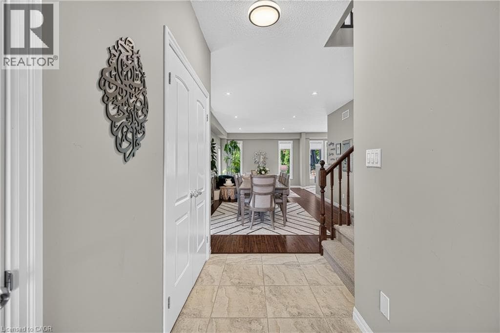 Detached for sale at 522 WOODBINE Avenue, Huron Park, Kitchener, Ontario, photo 3
