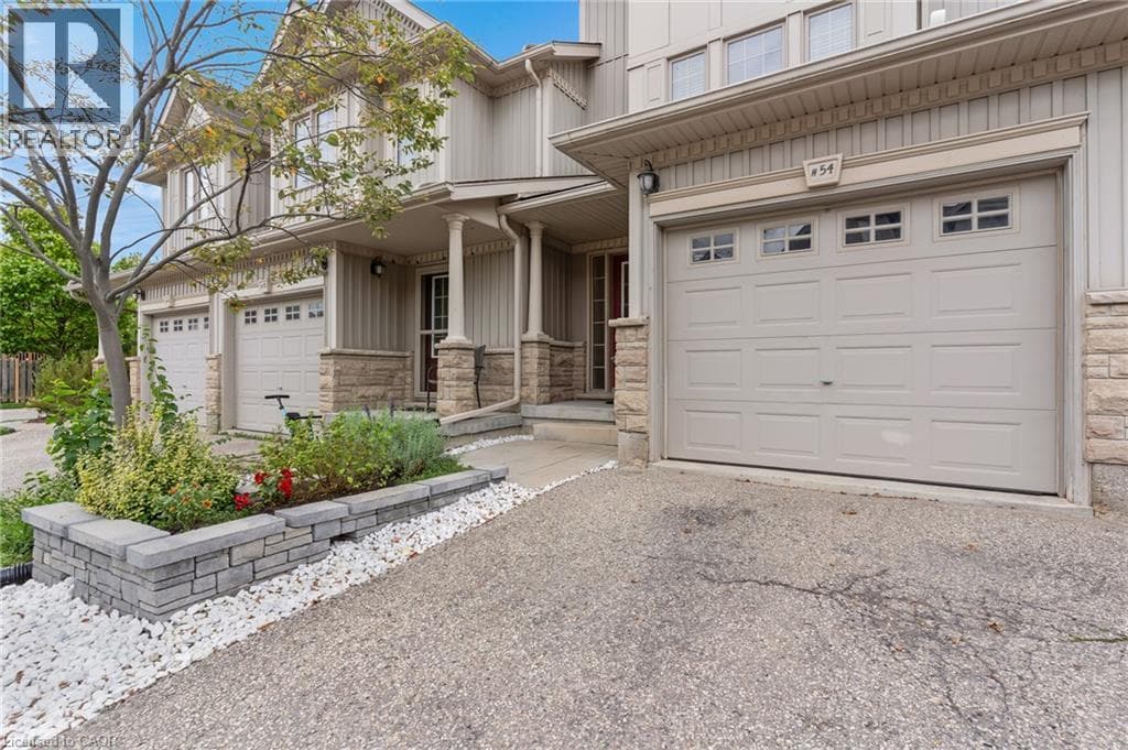 Townhouse for sale at 175 DAVID BERGEY Drive Unit# H54, Laurentian West, Kitchener, Ontario, photo 2