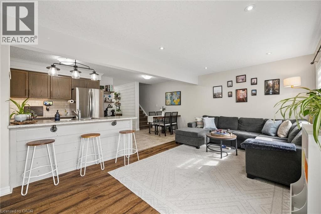 Townhouse for sale at 163 WILLIAM Street, Elmira, Woolwich, Ontario, photo 12