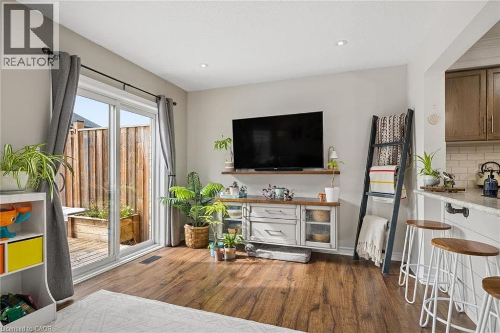 Townhouse for sale at 163 WILLIAM Street, Elmira, Woolwich, Ontario, photo 14